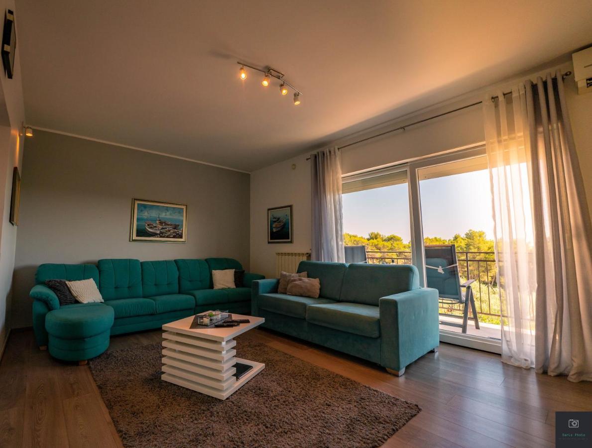 Apartman Nino Pula Buitenkant foto