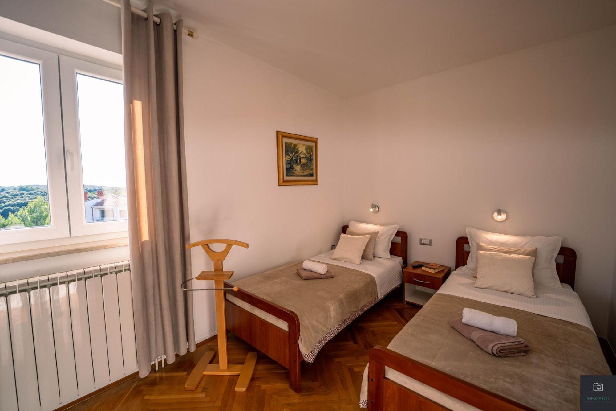 Apartman Nino Pula Buitenkant foto