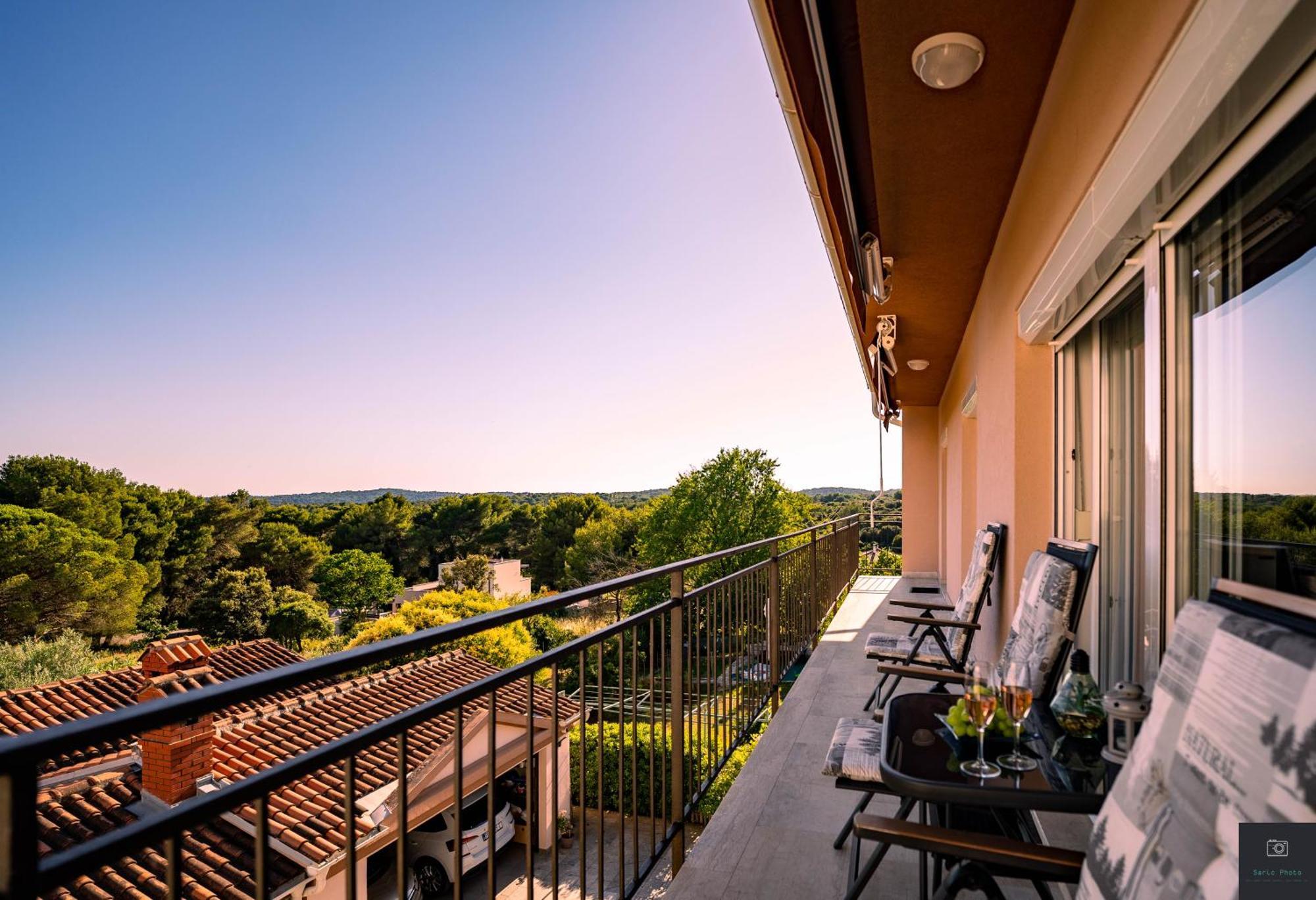 Apartman Nino Pula Buitenkant foto